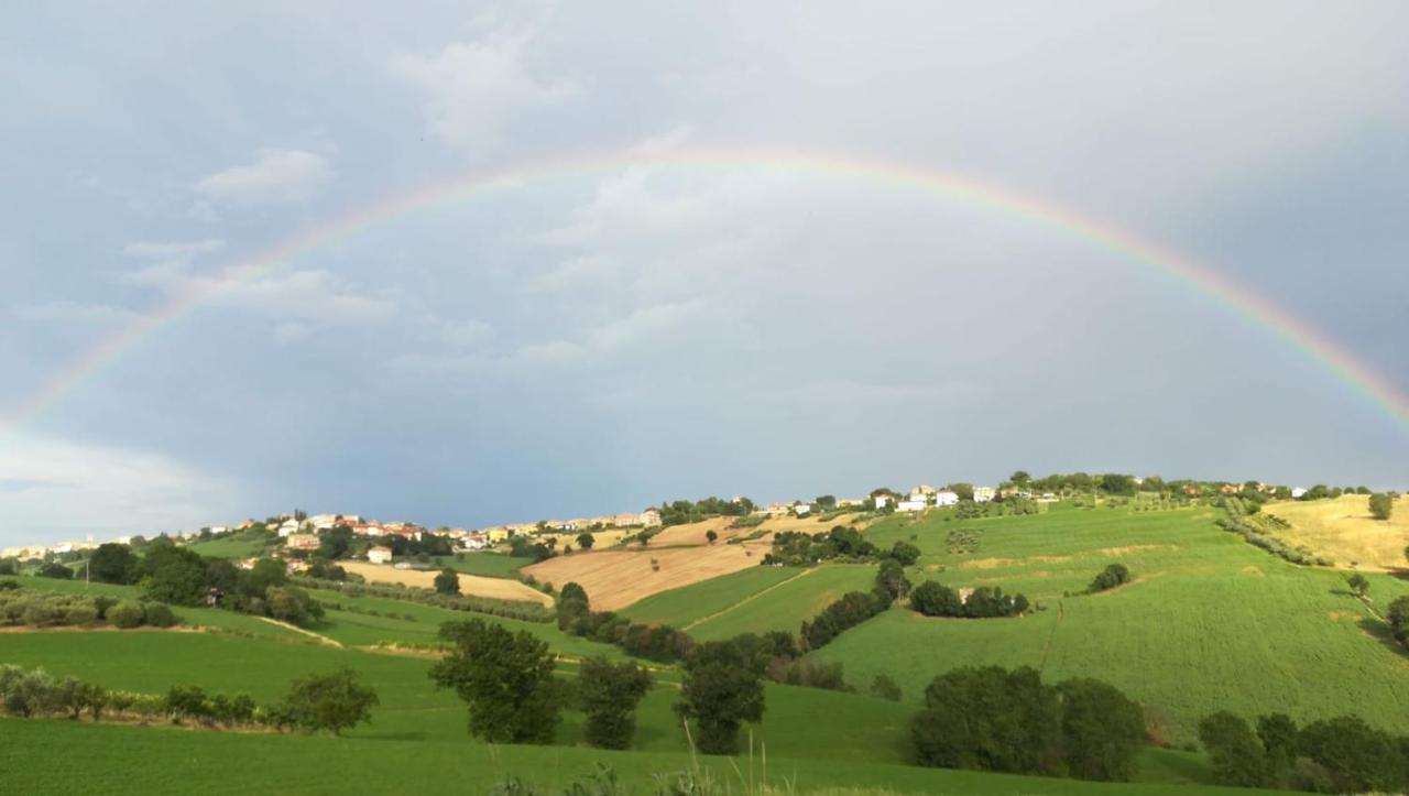 Casale Dei Cinque Colli Villa Ostra ภายนอก รูปภาพ