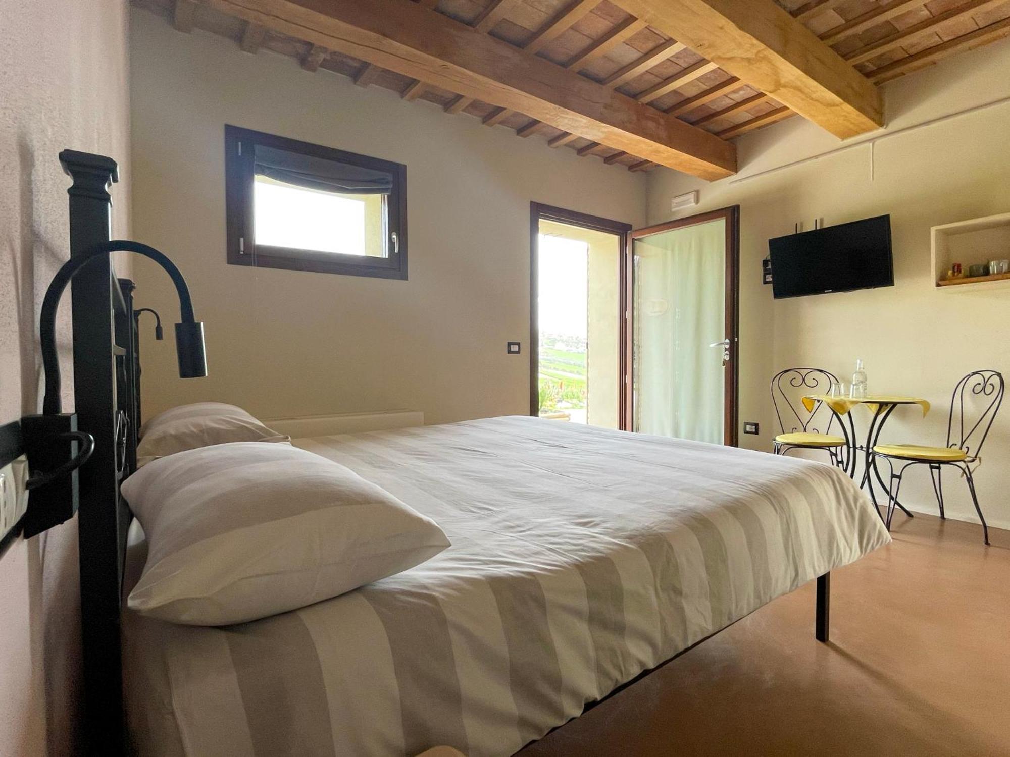 Casale Dei Cinque Colli Villa Ostra ภายนอก รูปภาพ