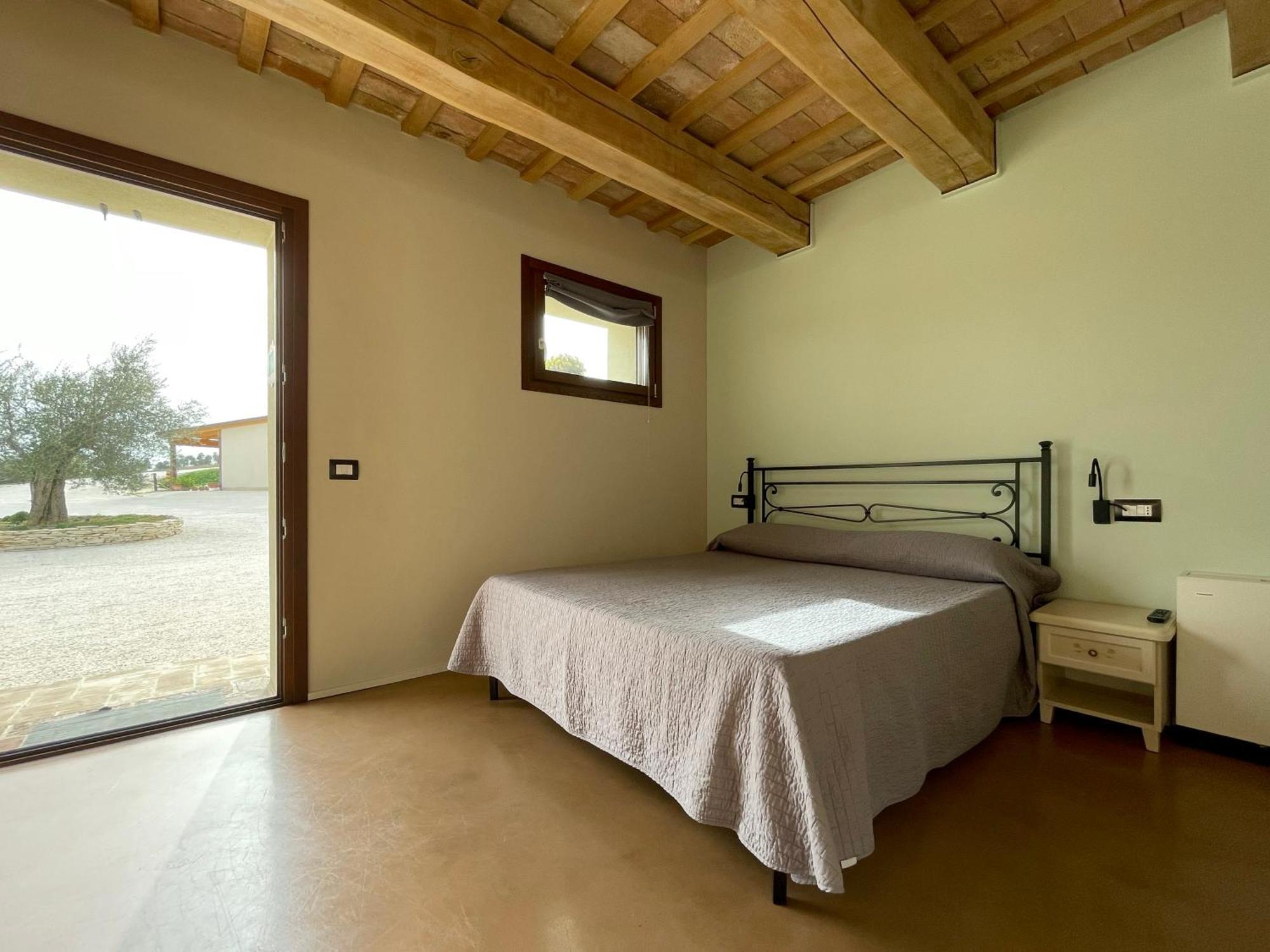 Casale Dei Cinque Colli Villa Ostra ภายนอก รูปภาพ